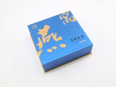 包裝盒定做廠家生產(chǎn)的禮品包裝盒，如此個性化，你被驚艷到了嗎？